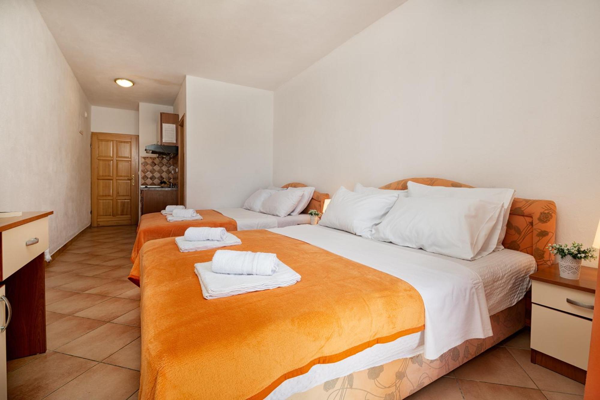 Apartments Matej ネウム 部屋 写真